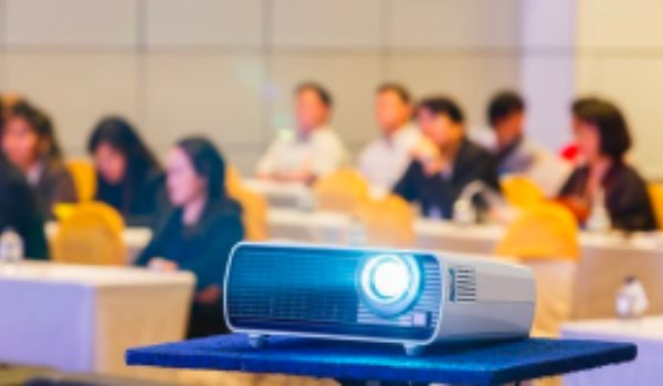 Related Products - Projector & Screen